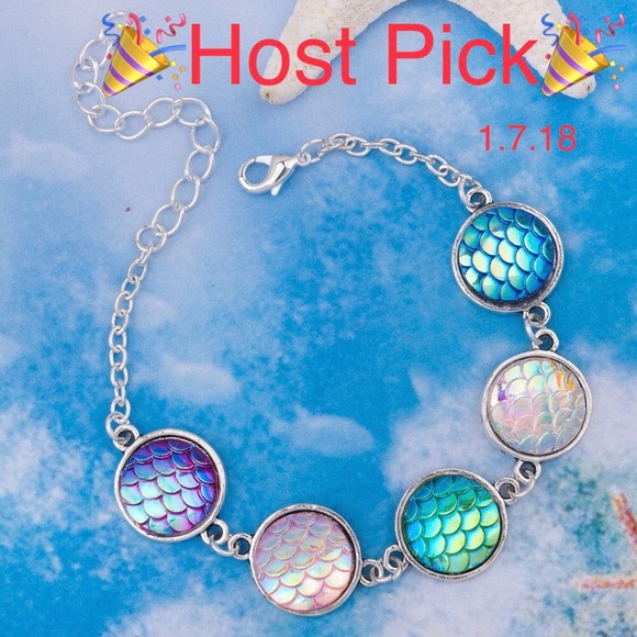 Mermaid Scale Bracelet 🎉Host Pick🎉 - Picture 1 of 5